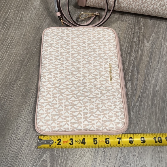 Michael Kors Kali medium satchel - Picture 4 of 11